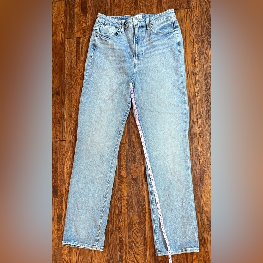 PAIGE Sold Out Stella High-Rise Straight Leg Jean in Light Wash (Leela) Size 29 - Picture 7 of 12